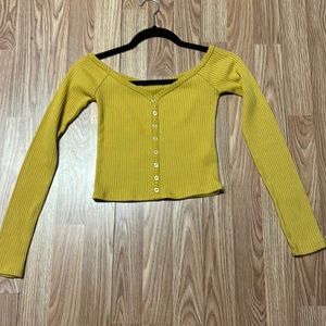 Forever 21 yellow shirt
